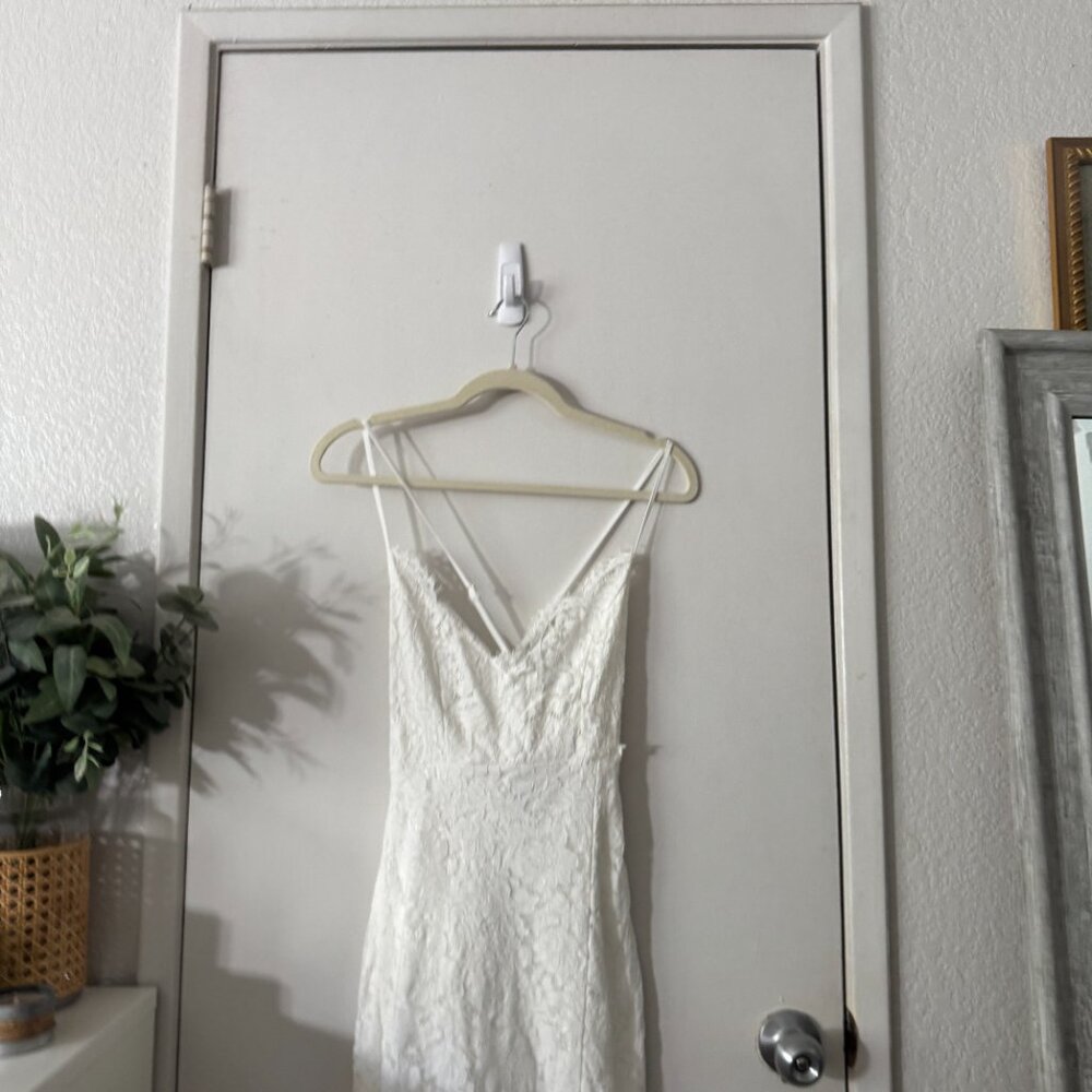 LULUS Flirting with Desire White Lace Bodycon Dress XS Bridal Bachelorette - Picture 4 of 8